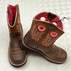 Ariat cowgirl boots